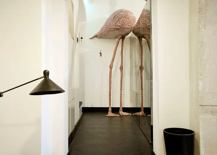 Asmundo Di Gisira Guest house